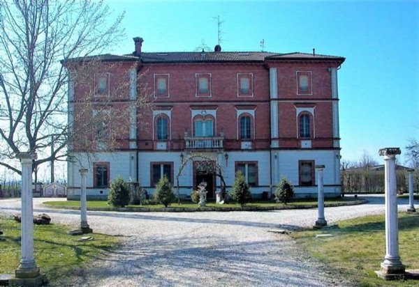 casa indipendente in vendita a Medicina