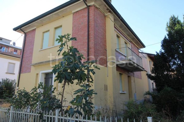 casa indipendente in vendita a Medicina