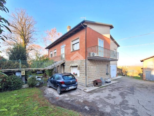 casa indipendente in vendita a Medicina