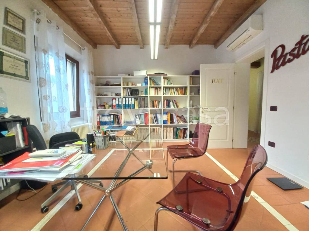 quadrivano in vendita a Medicina