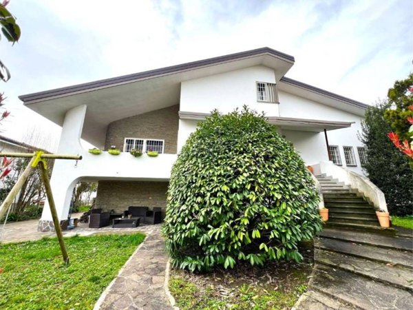 casa indipendente in vendita a Medicina