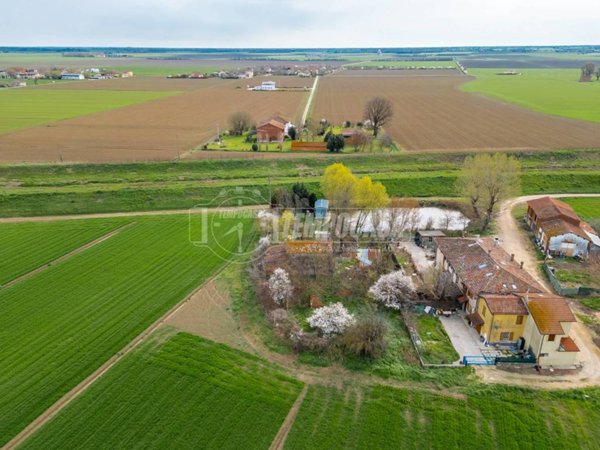 terreno agricolo in vendita a Medicina