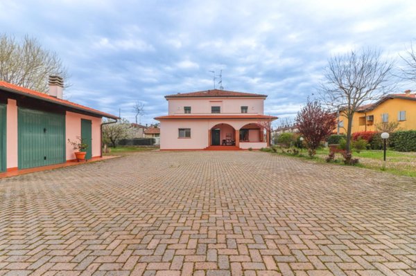 casa indipendente in vendita a Medicina