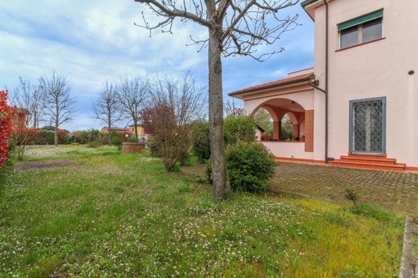 casa indipendente in vendita a Medicina