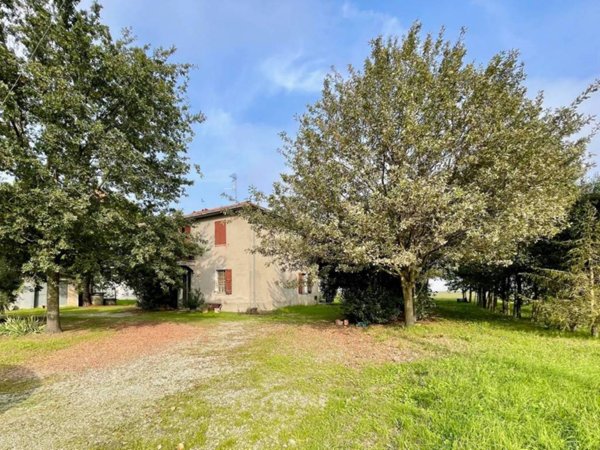 casa indipendente in vendita a Medicina