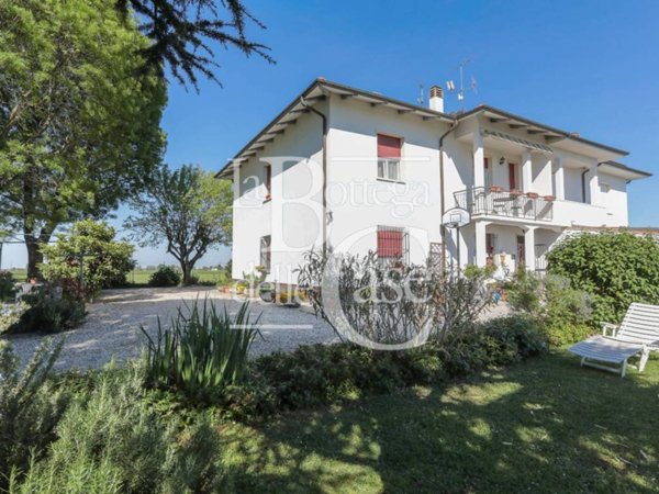 casa indipendente in vendita a Medicina