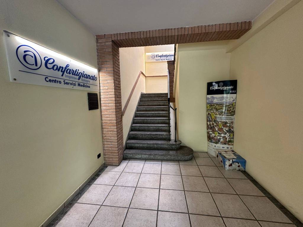 ufficio in vendita a Medicina