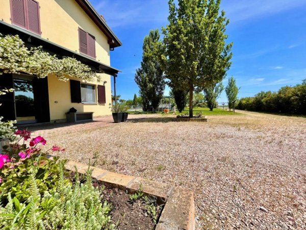 casa indipendente in vendita a Medicina