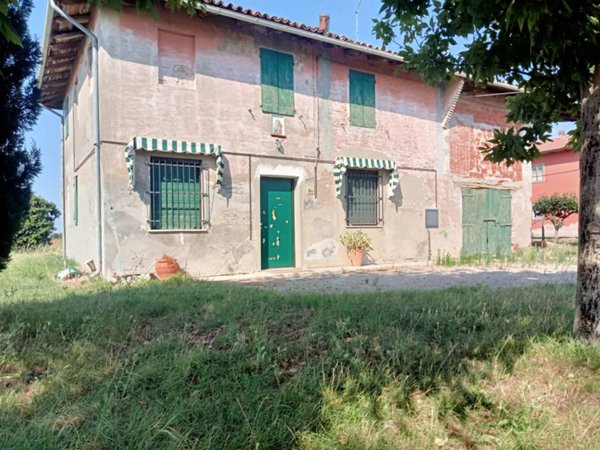 casa indipendente in vendita a Medicina