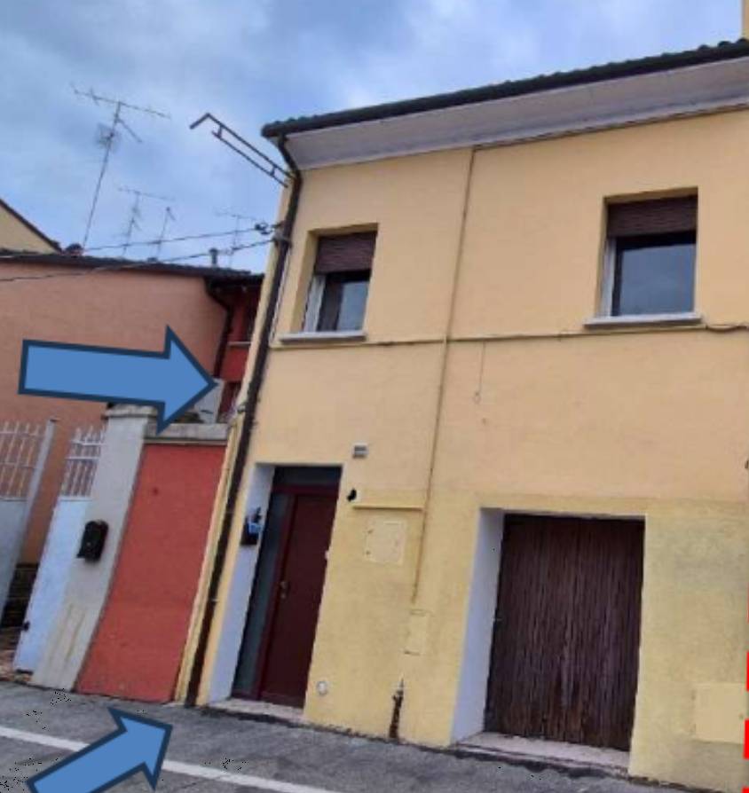 casa indipendente in vendita a Medicina