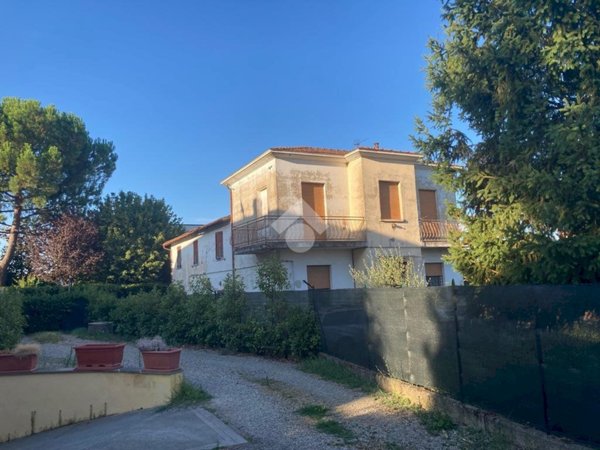 casa indipendente in vendita a Medicina