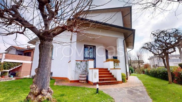 casa indipendente in vendita a Medicina