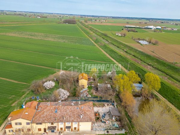 casale in vendita a Medicina