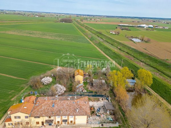 casale in vendita a Medicina
