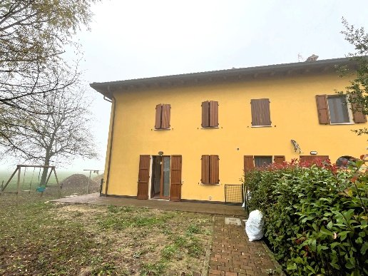 casa indipendente in vendita a Medicina