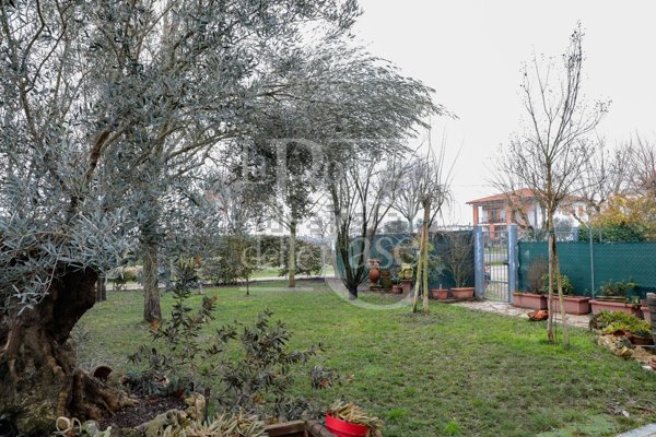 casa indipendente in vendita a Medicina