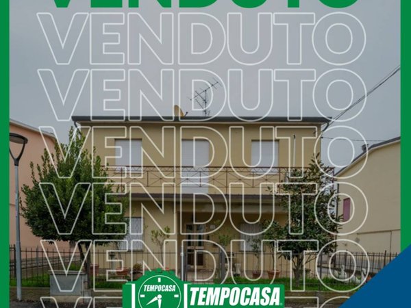 casa indipendente in vendita a Medicina