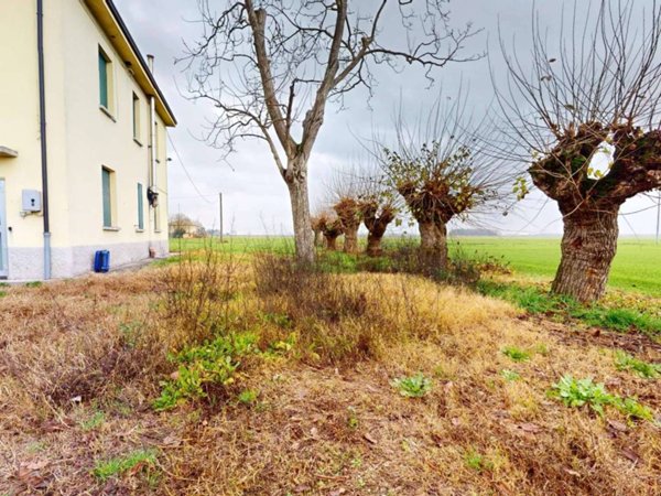 casa indipendente in vendita a Medicina