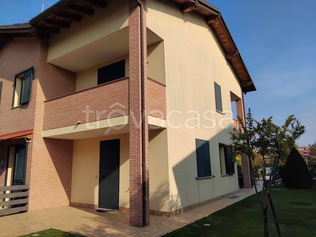 casa indipendente in vendita a Medicina