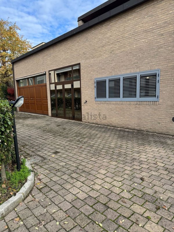 casa indipendente in vendita a Medicina