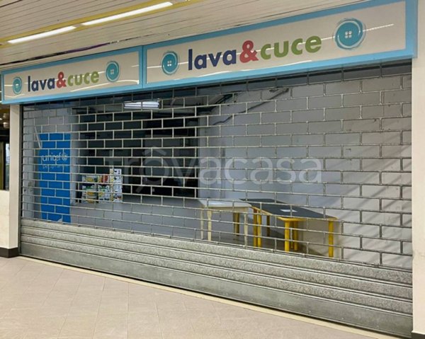 negozio in vendita a Medicina