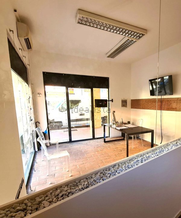 ufficio in vendita a Medicina