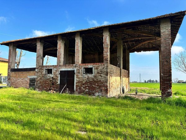 casale in vendita a Medicina