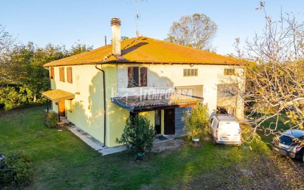 casa indipendente in vendita a Medicina