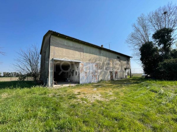 casa indipendente in vendita a Medicina