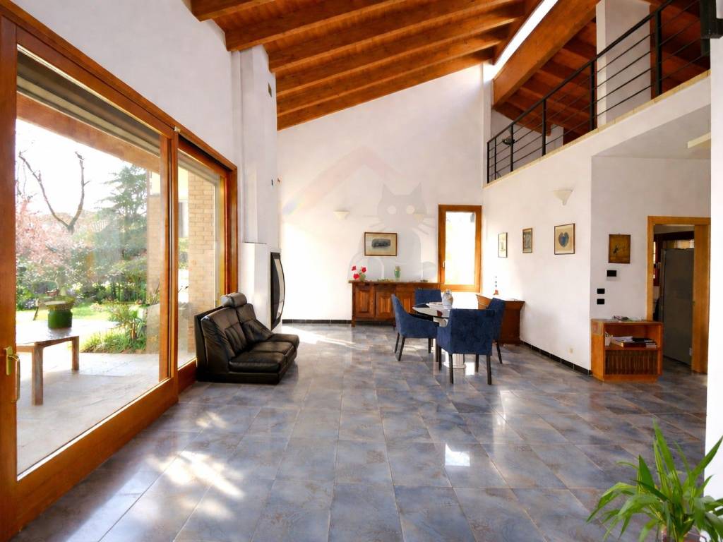 casa indipendente in vendita a Medicina