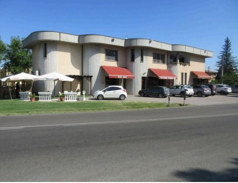 negozio in vendita a Medicina