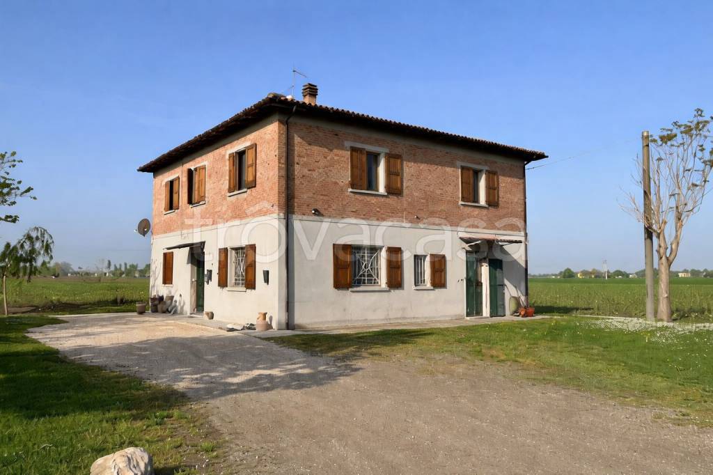 casa indipendente in vendita a Medicina
