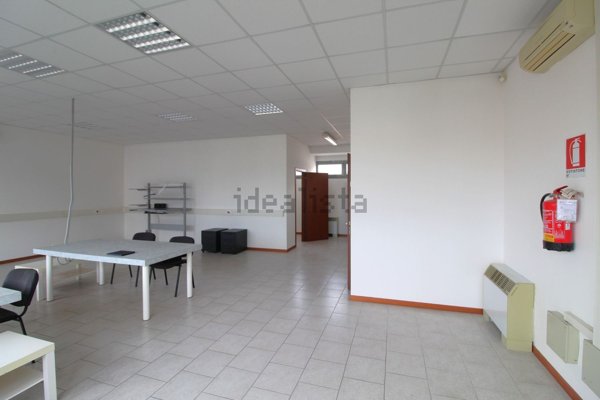 ufficio in vendita a Medicina