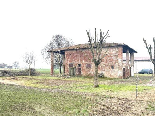 casa indipendente in vendita a Medicina