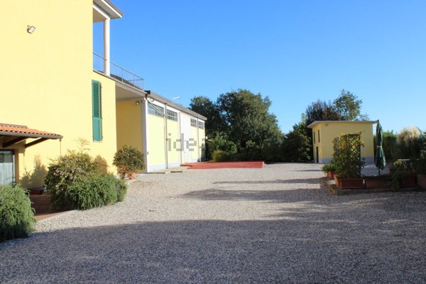 casa indipendente in vendita a Medicina