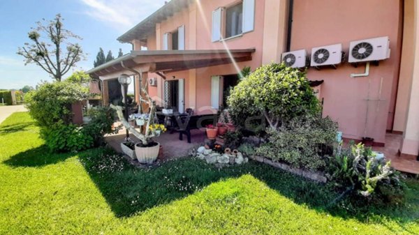casa indipendente in vendita a Medicina
