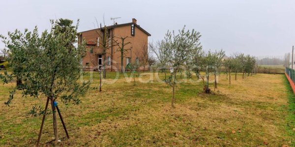 casa indipendente in vendita a Minerbio