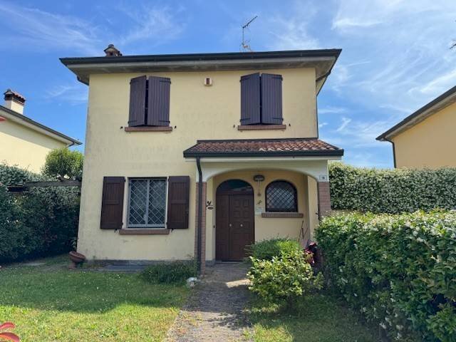 casa indipendente in vendita a Minerbio in zona Tintoria