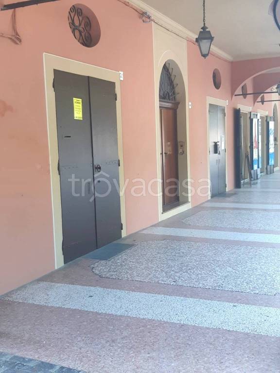 ufficio in vendita a Minerbio