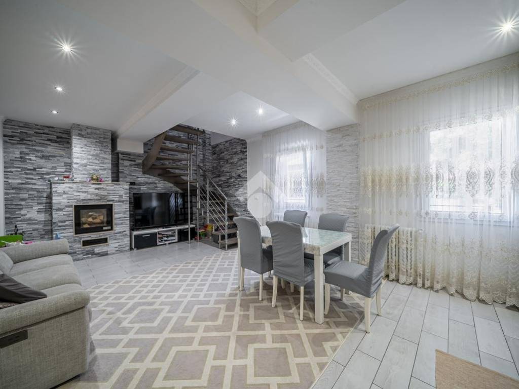 casa indipendente in vendita a Minerbio