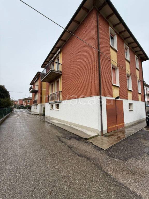 appartamento in vendita a Minerbio in zona Ca' De' Fabbri