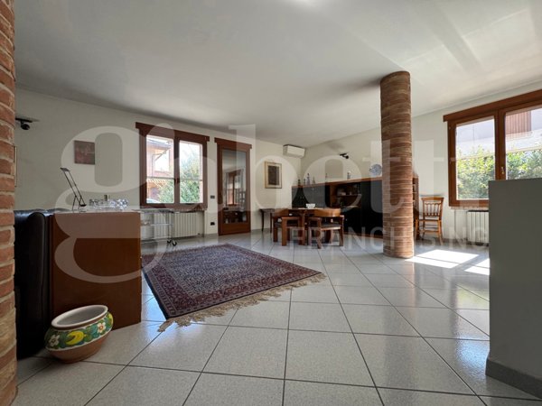 casa indipendente in vendita a Minerbio