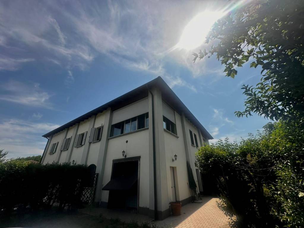 casa indipendente in vendita a Minerbio