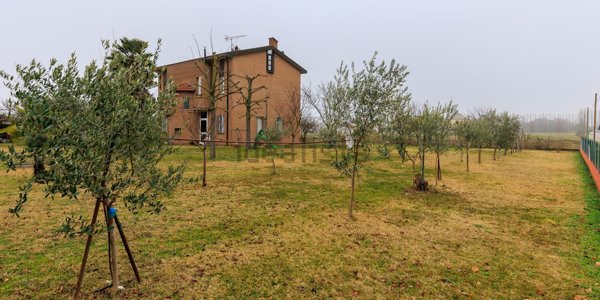 casa indipendente in vendita a Minerbio