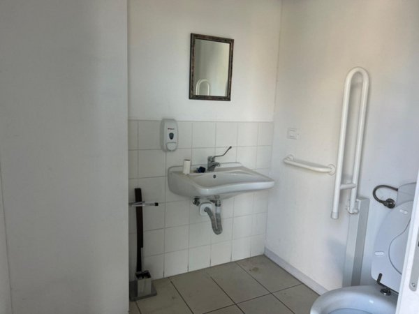 negozio in vendita a Minerbio