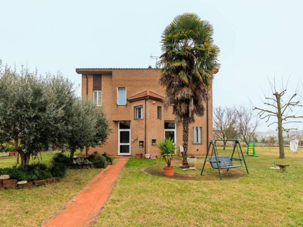 casa indipendente in vendita a Minerbio