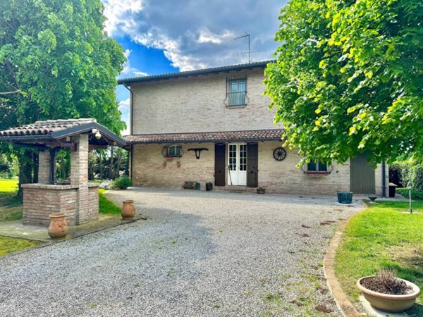 casa indipendente in vendita a Minerbio