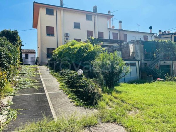 casa indipendente in vendita a Minerbio in zona Ca' De' Fabbri