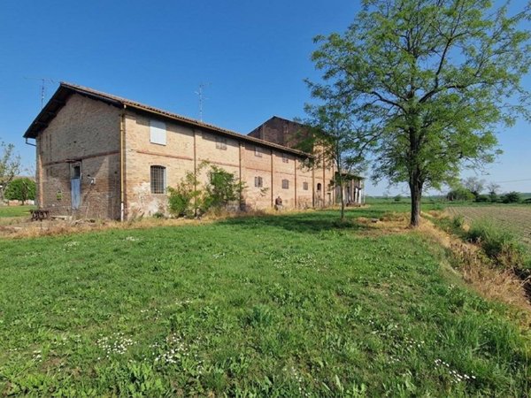 casa indipendente in vendita a Minerbio