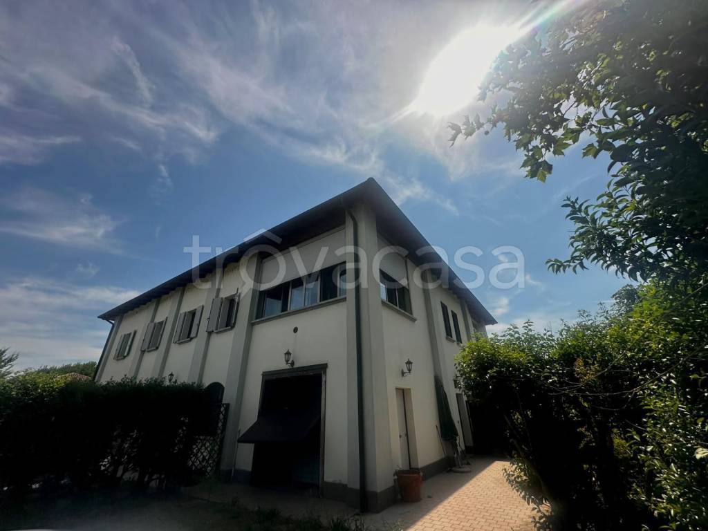 casa indipendente in vendita a Minerbio in zona Spettoleria
